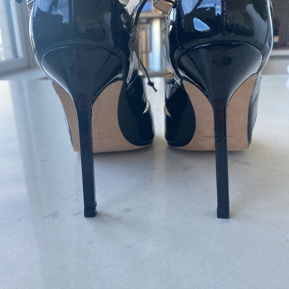 Manolo Blahnik Patent Leather Strappy Sandal Size 8 / 38 - Picture 4 of 12